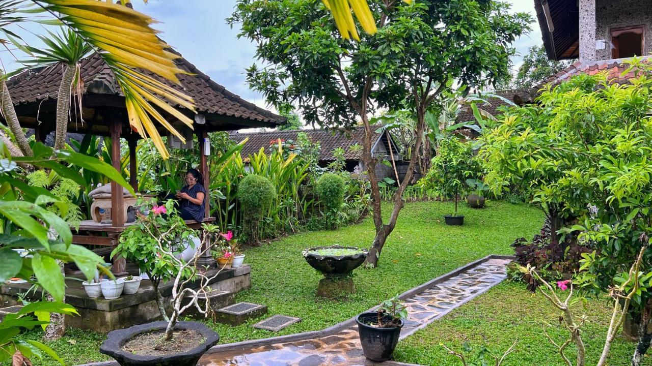 Gusti Home Stay Ubud 외부 사진