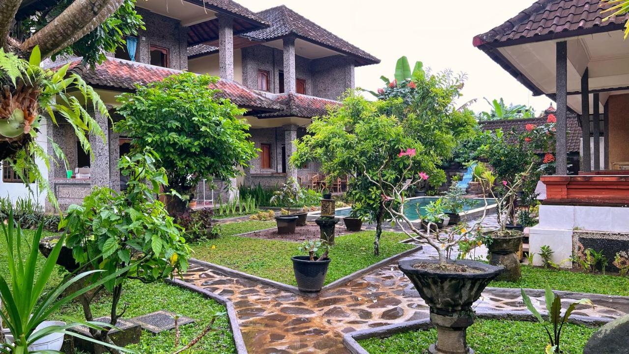 Gusti Home Stay Ubud 외부 사진