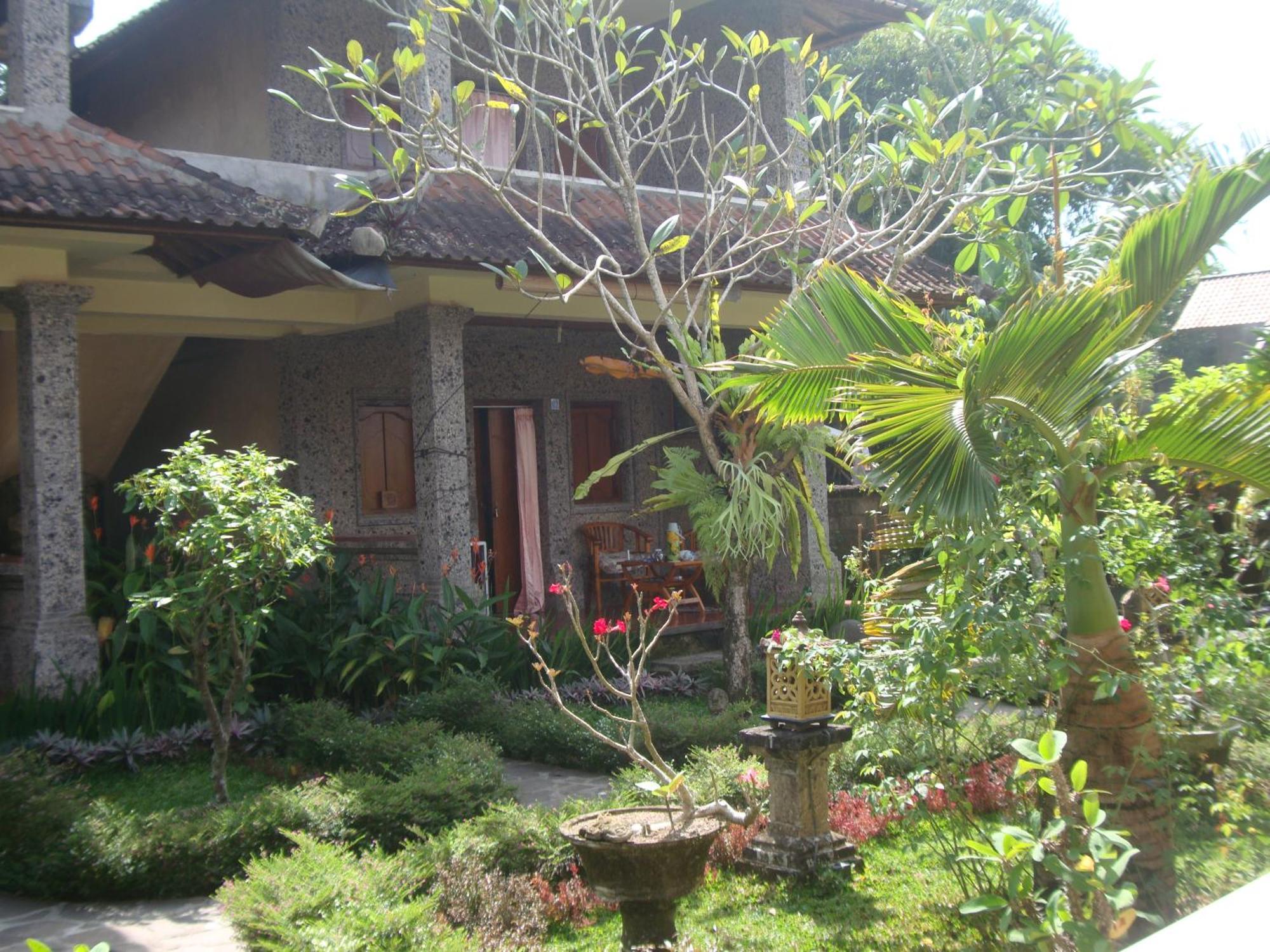 Gusti Home Stay Ubud 외부 사진