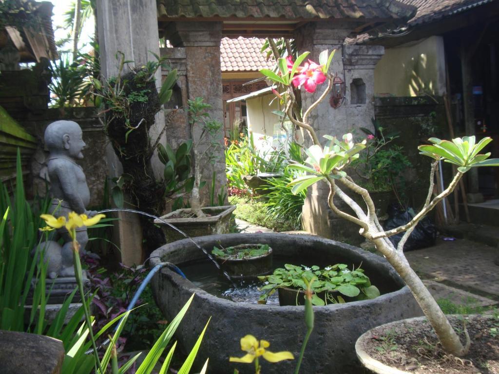 Gusti Home Stay Ubud 외부 사진