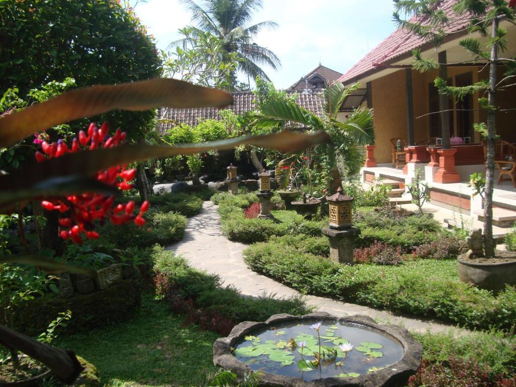 Gusti Home Stay Ubud 객실 사진