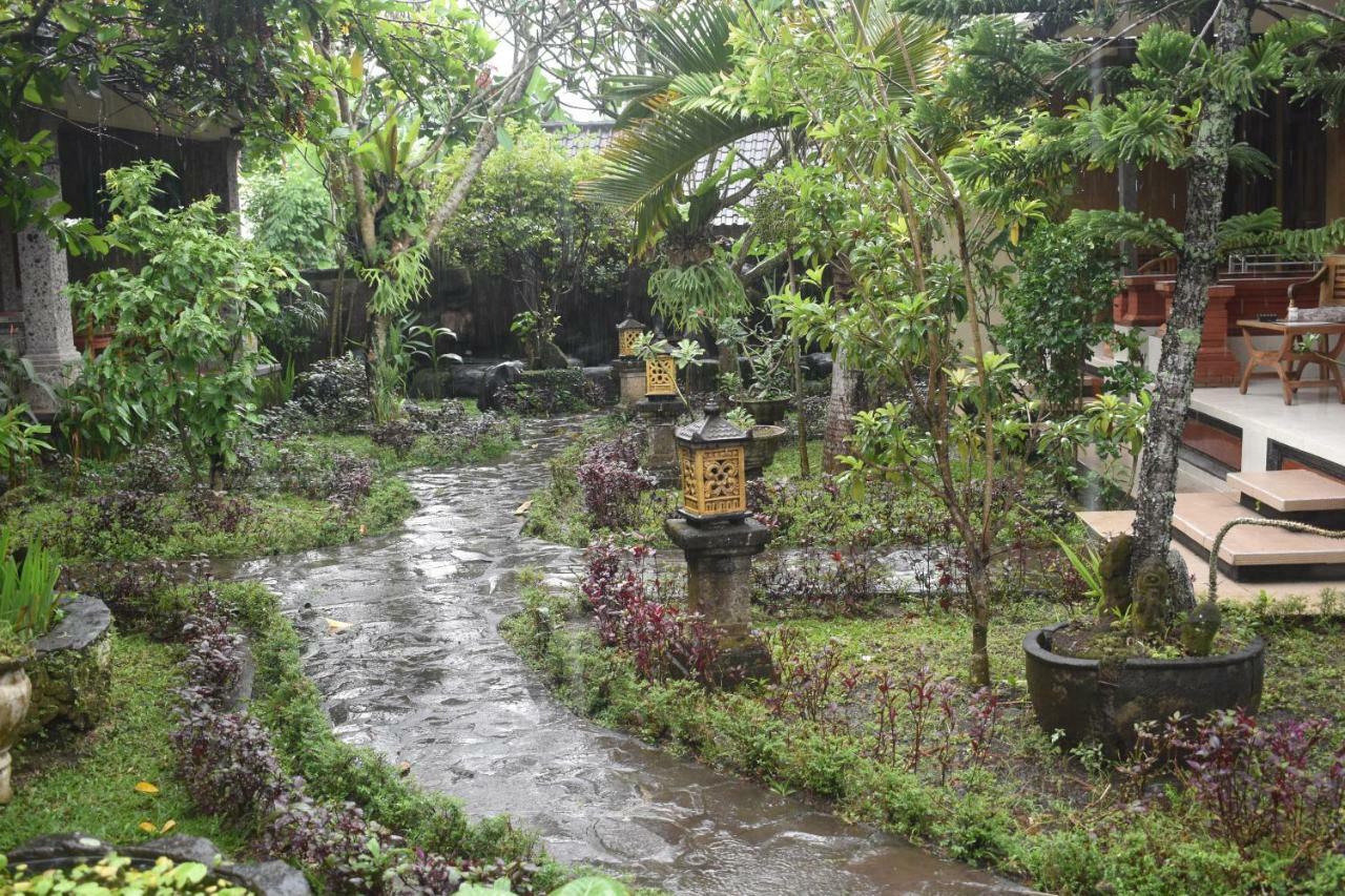 Gusti Home Stay Ubud 외부 사진